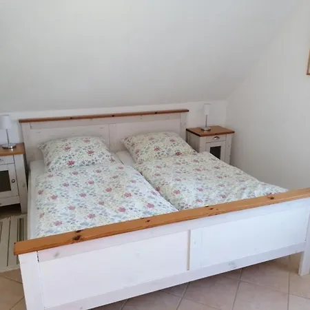 - Steuck Apartment